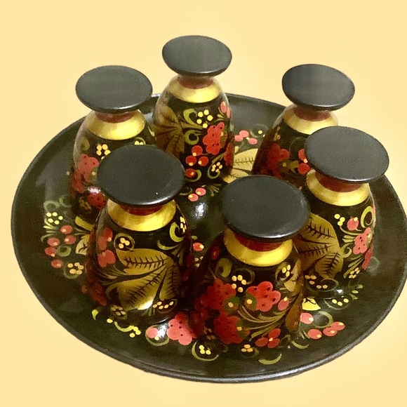 Vintage Russian Khokhloma Folk Art Wooden Hand Painted Serving Tray and Cups - Picture 5 of 13